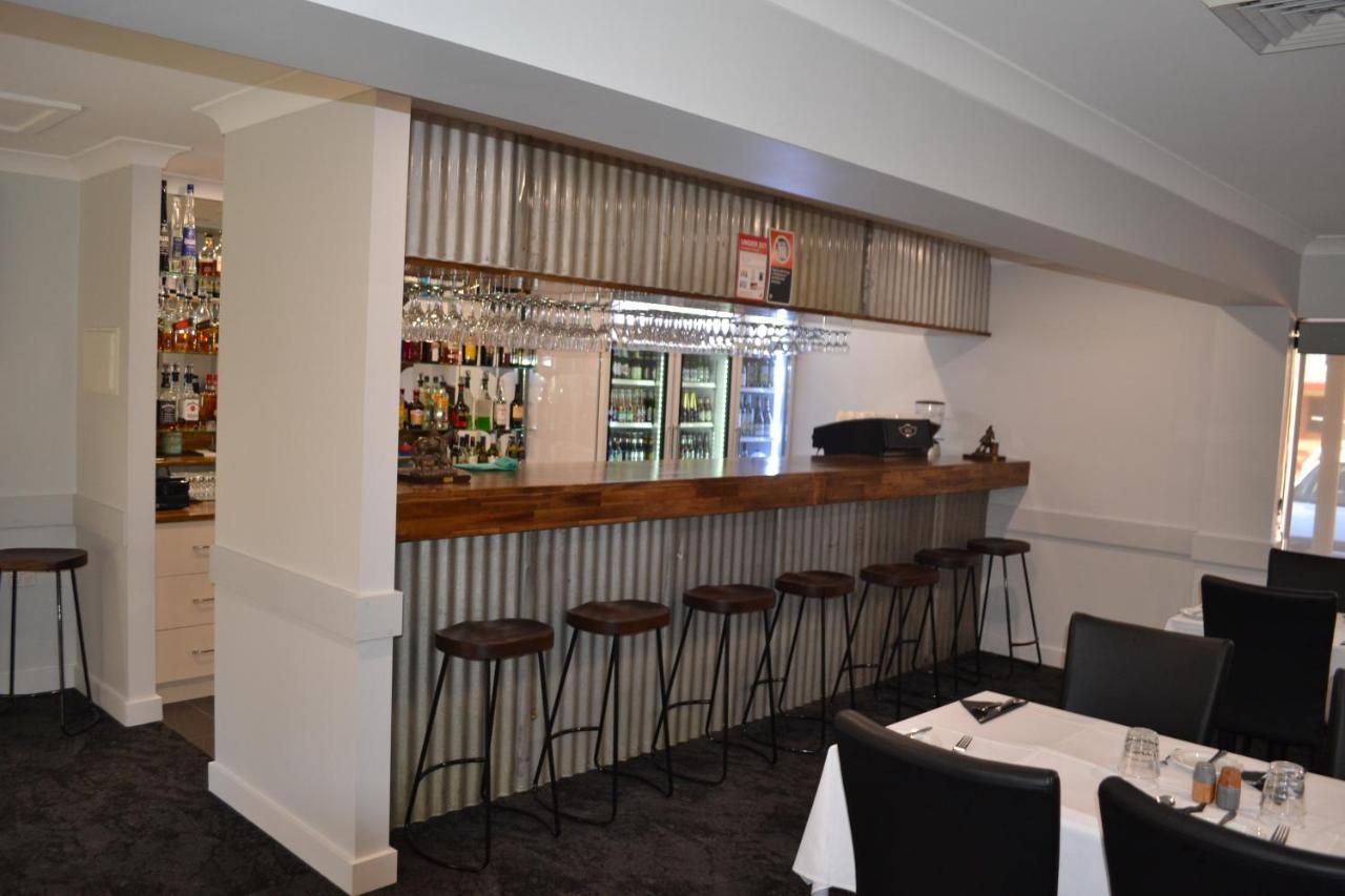 Bushman'S Motor Inn Lithgow Buitenkant foto