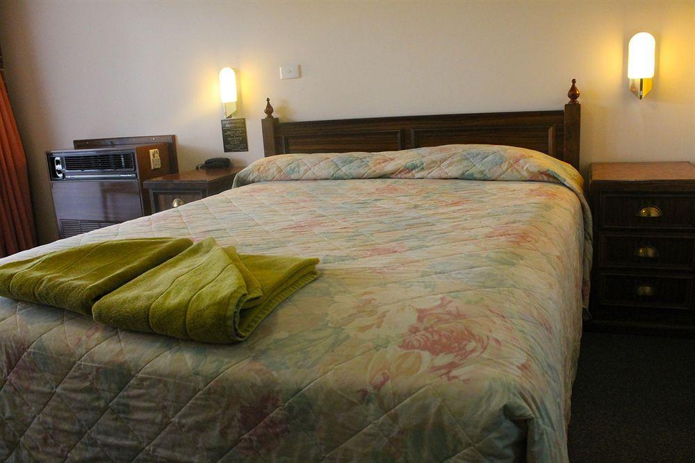 Bushman'S Motor Inn Lithgow Buitenkant foto