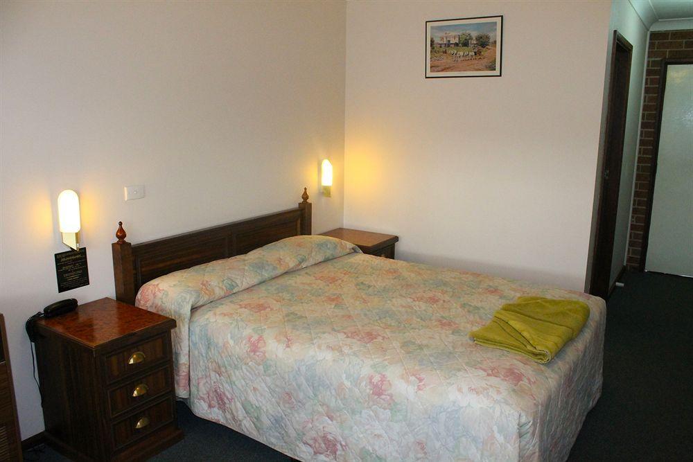 Bushman'S Motor Inn Lithgow Buitenkant foto
