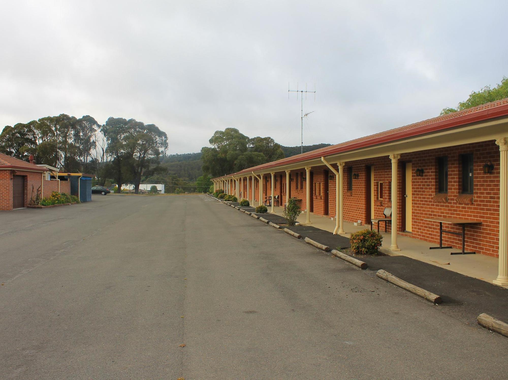 Bushman'S Motor Inn Lithgow Buitenkant foto