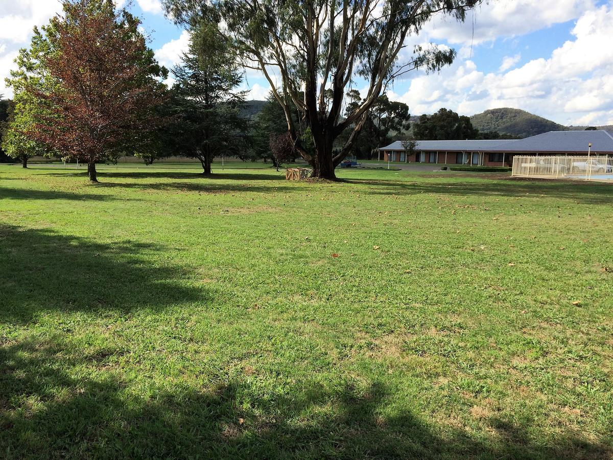 Bushman'S Motor Inn Lithgow Buitenkant foto