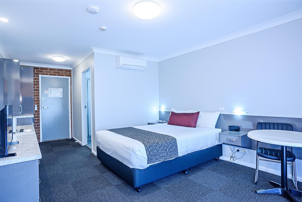 Bushman'S Motor Inn Lithgow Buitenkant foto